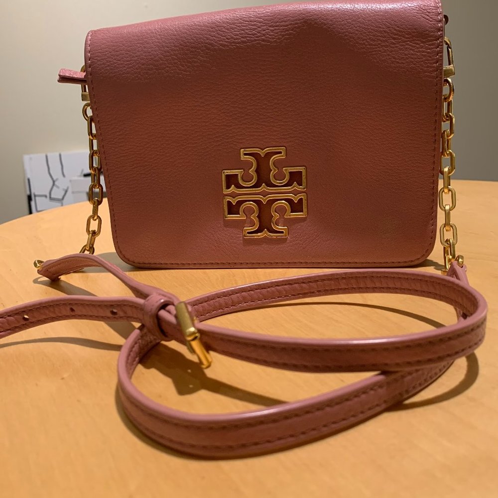 Tory Burch hot pink clutch wallet